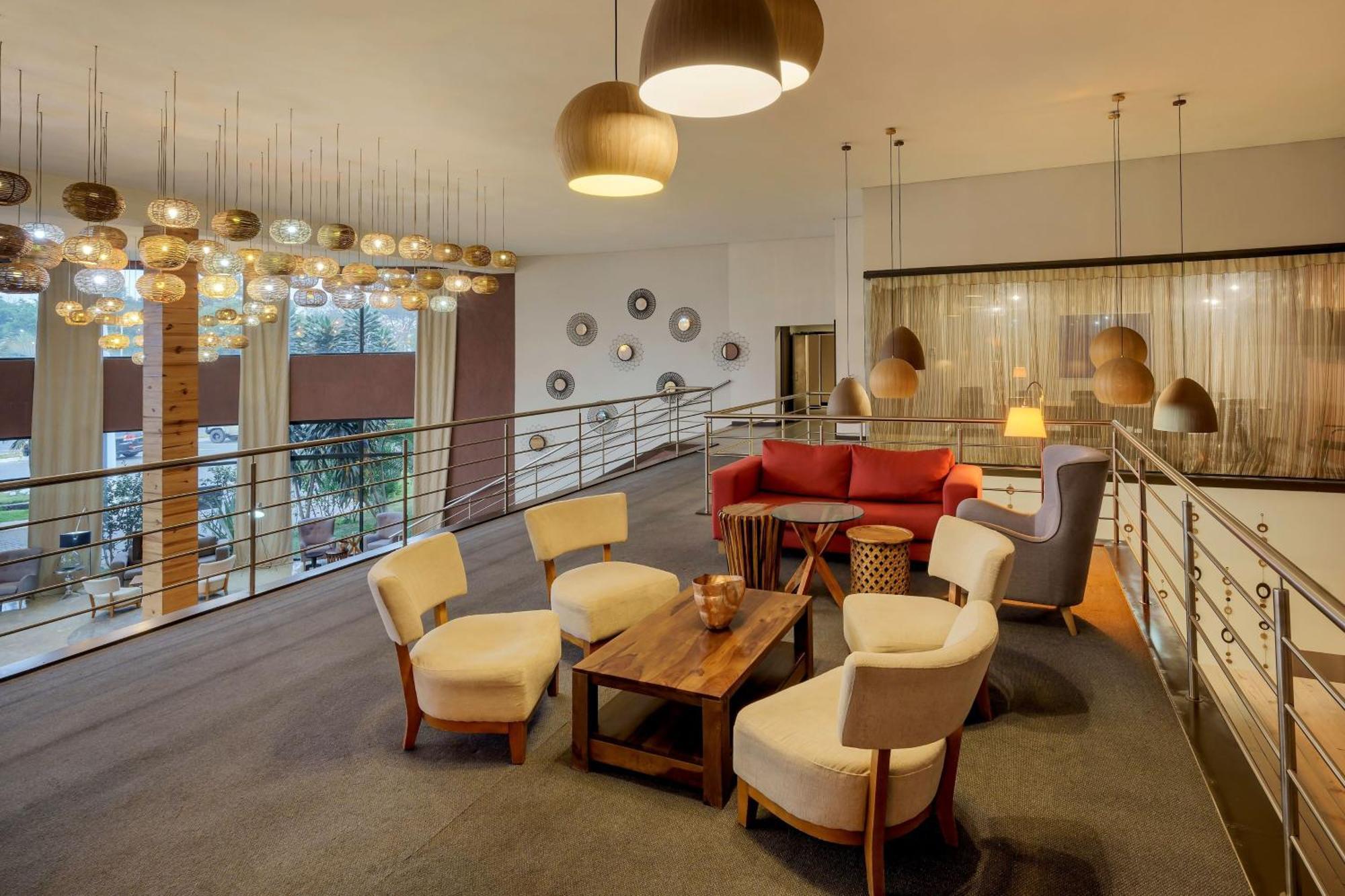 Protea Hotel By Marriott Ндола Екстериор снимка