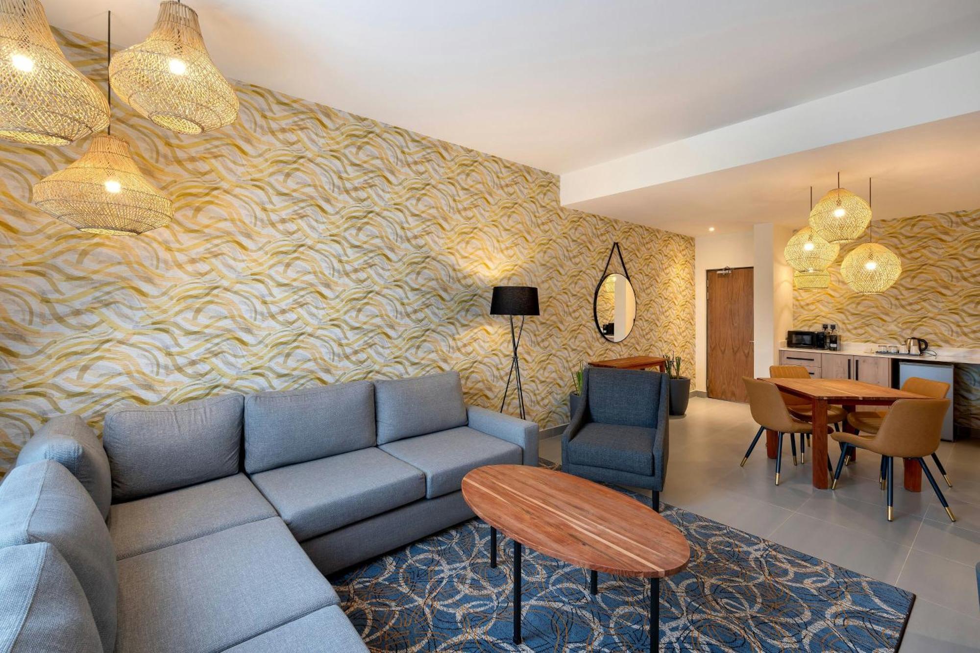 Protea Hotel By Marriott Ндола Екстериор снимка