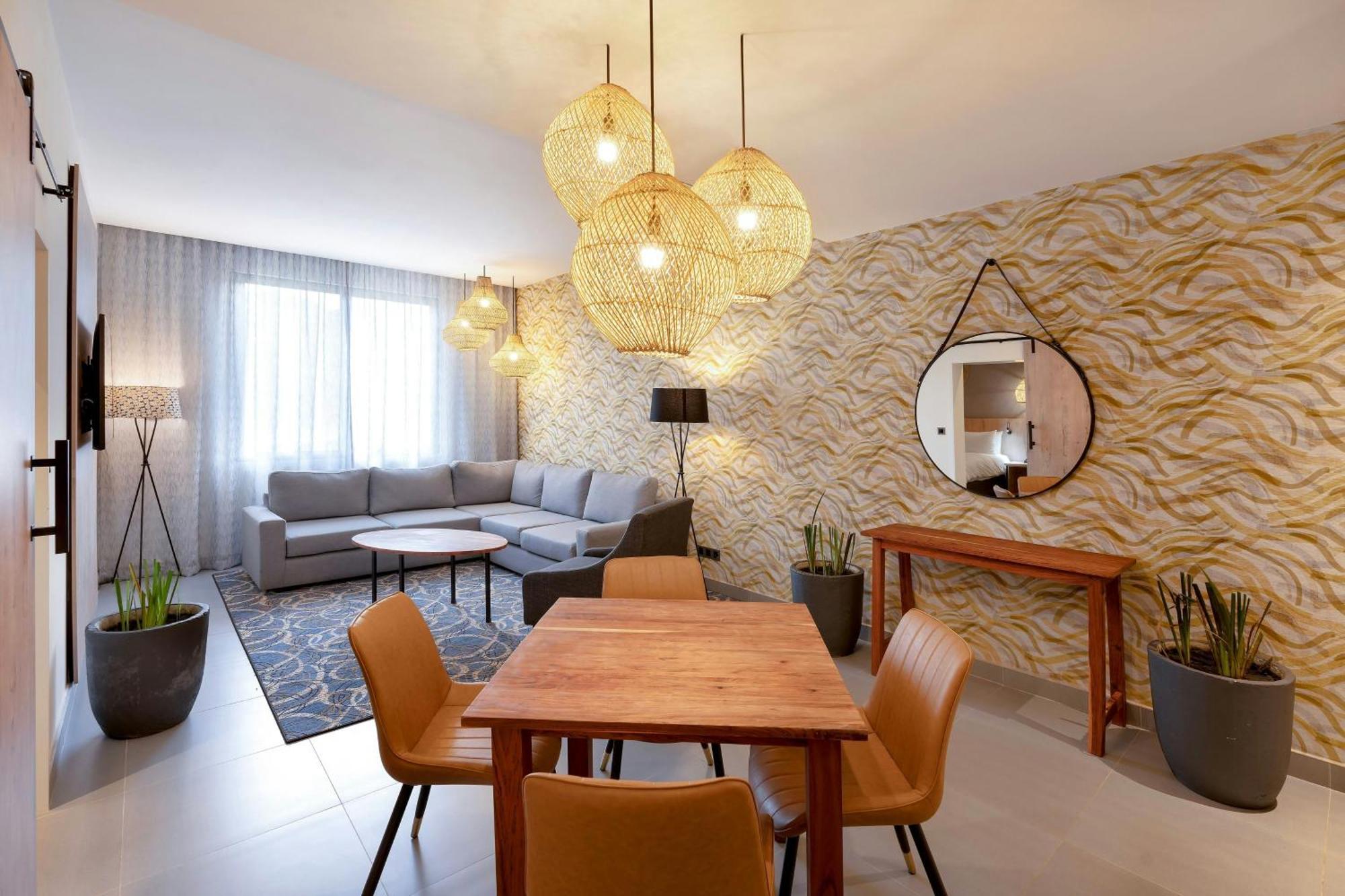 Protea Hotel By Marriott Ндола Екстериор снимка