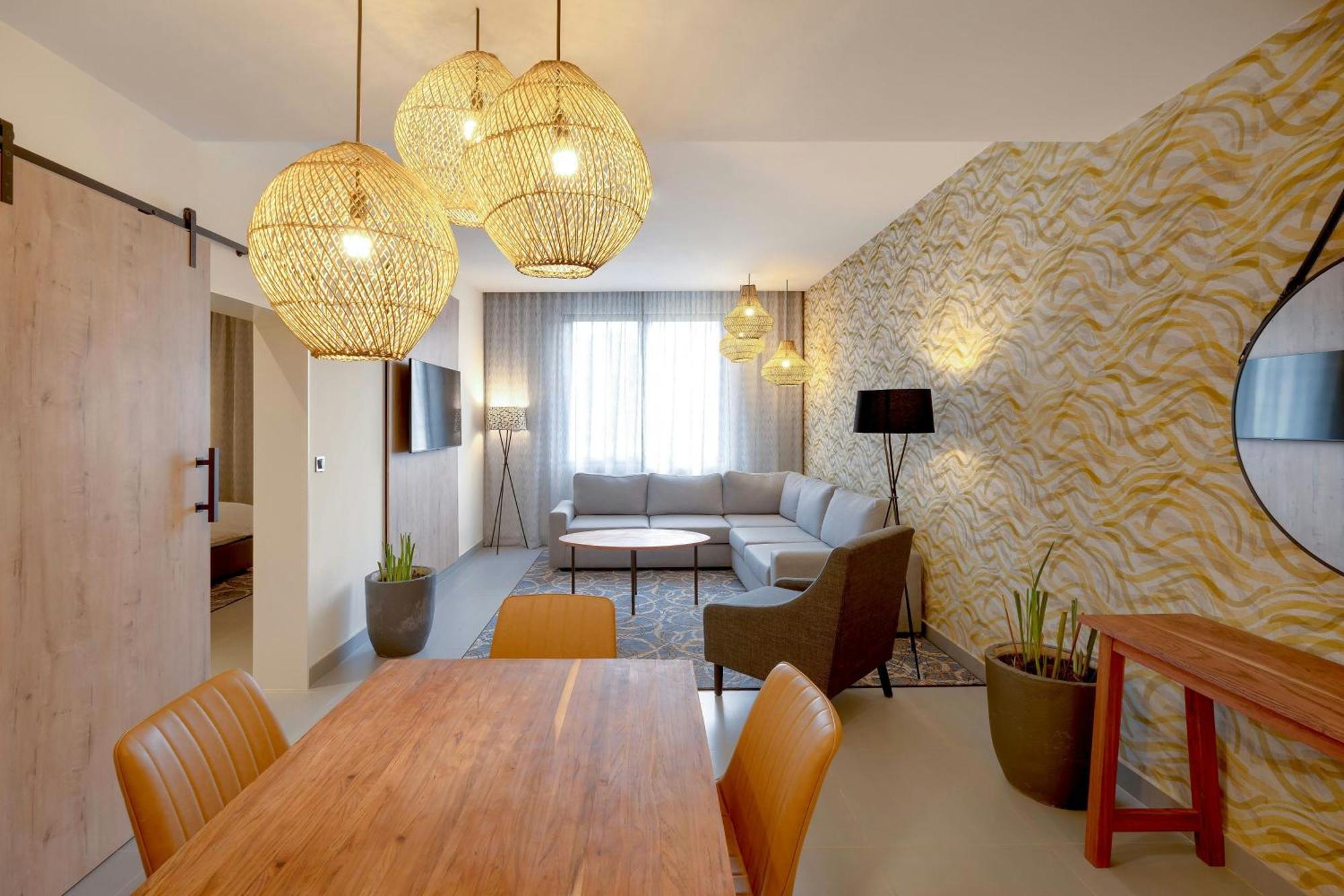 Protea Hotel By Marriott Ндола Екстериор снимка