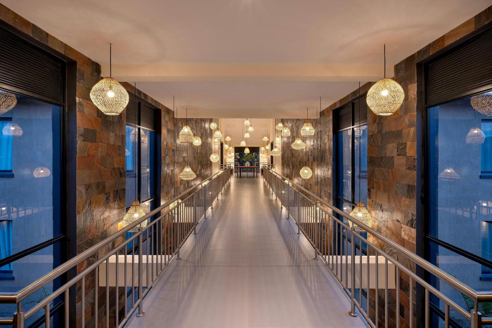Protea Hotel By Marriott Ндола Екстериор снимка