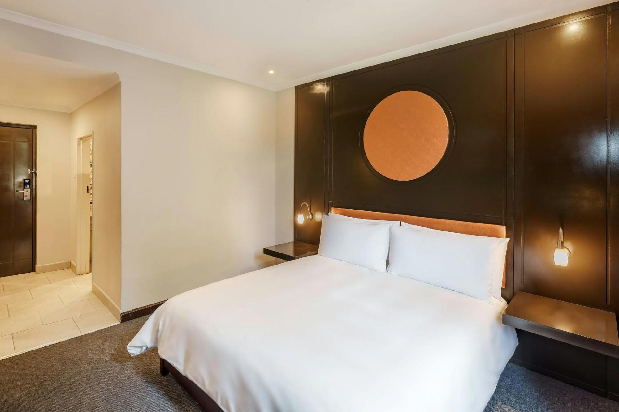 Protea Hotel By Marriott Ндола Екстериор снимка